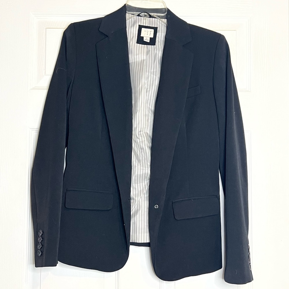 Black Blazer